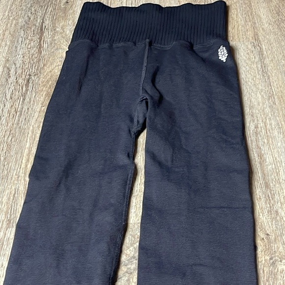 Free People Movement Good Karma Leggings in Black Size XS - Picture 5 of 16